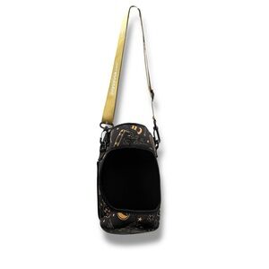 Juggy Witch Pattern Bottle Sleeve Black Tan Reusable Holder‎ Gems Potions Broom